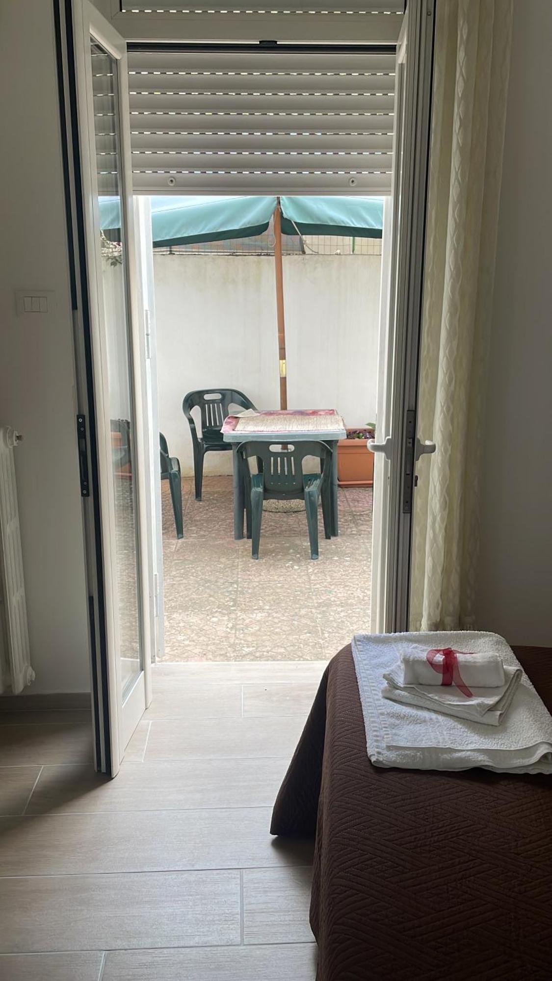 O' Sole Mio Rudiae Rooms Lecce Exterior photo